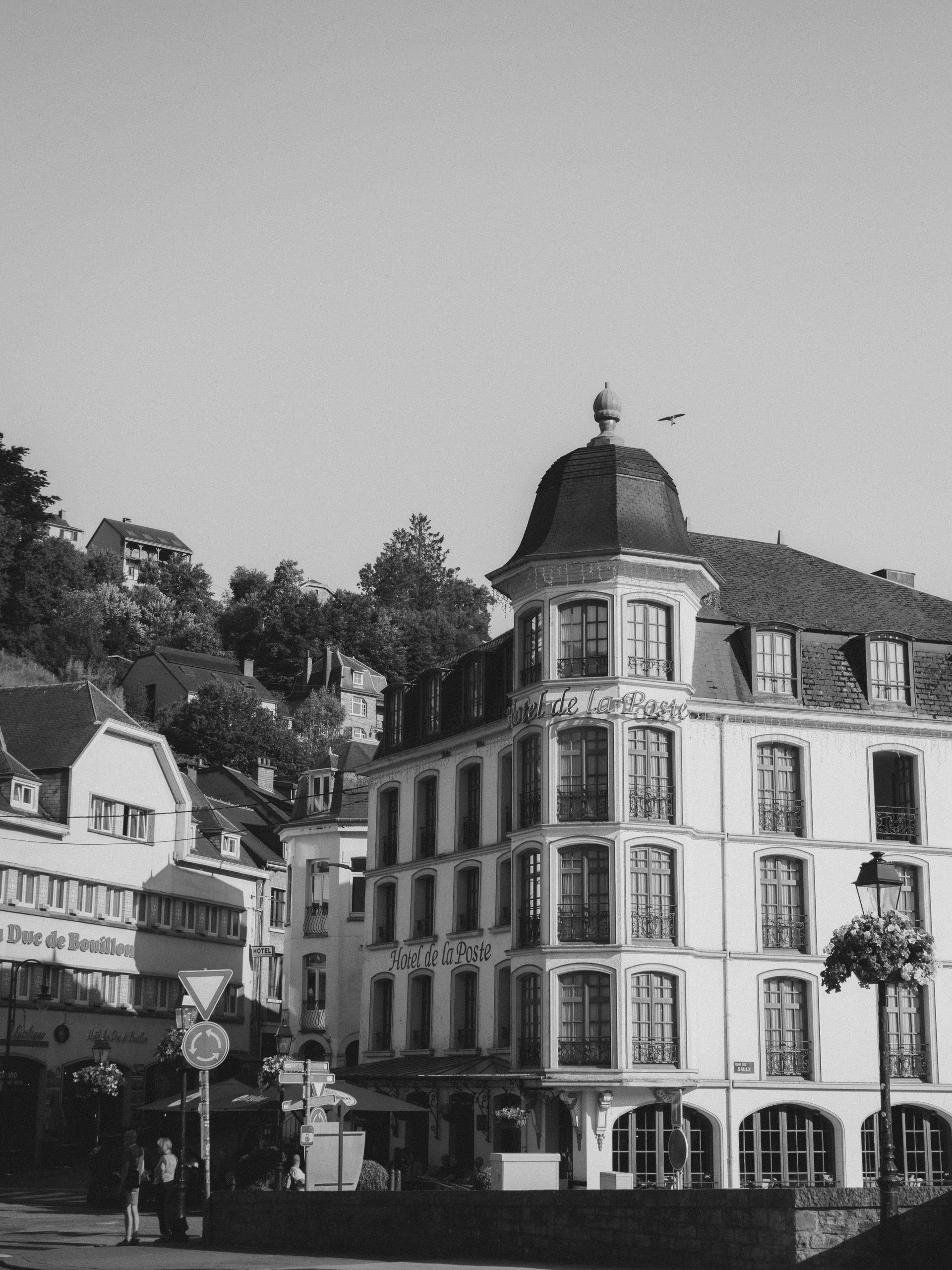 Comparing Credit Linked Notes & Reserved Alternative Investment Funds (RAIFs): Choosing the Right Luxembourg Vehicle